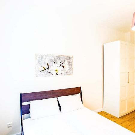 Churchill Apartments Prague Luaran gambar