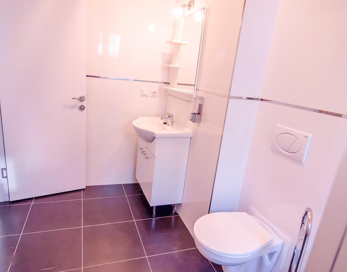 Churchill Apartments Prague Luaran gambar