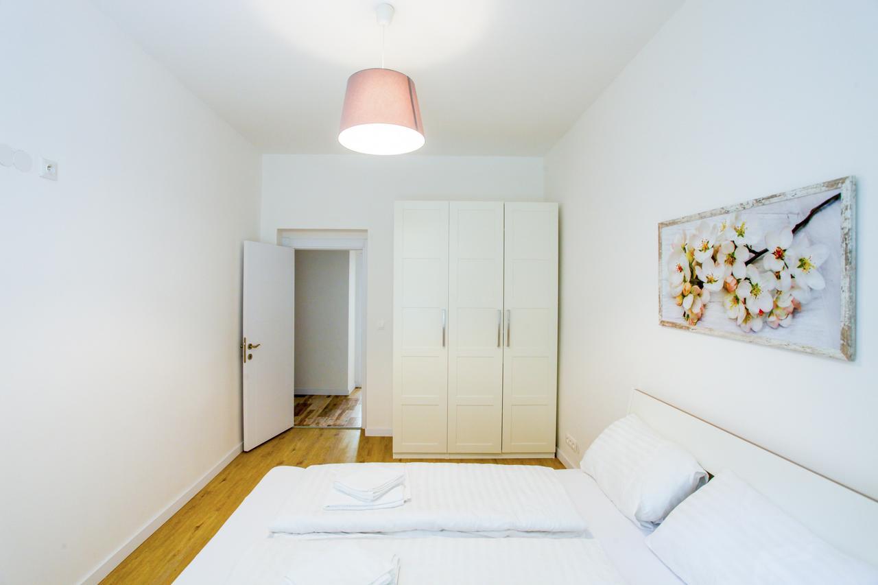 Churchill Apartments Prague Luaran gambar
