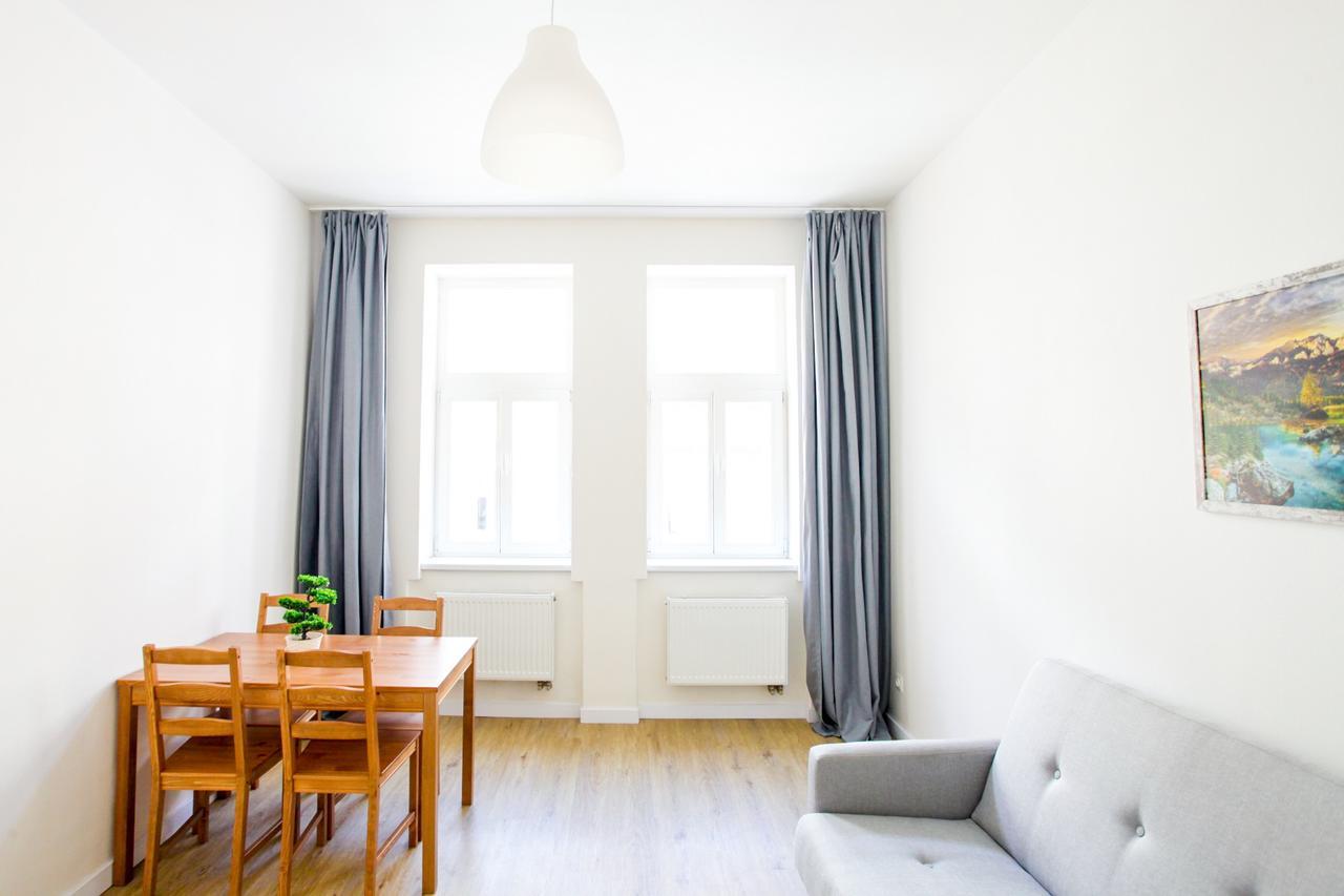 Churchill Apartments Prague Luaran gambar