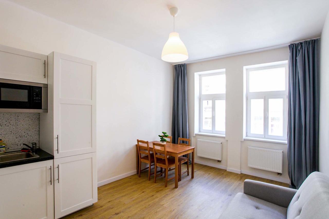Churchill Apartments Prague Luaran gambar